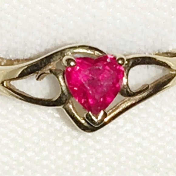 10k Gold Ruby Ring Heart Shaped Solitaire Size 6.5 July...